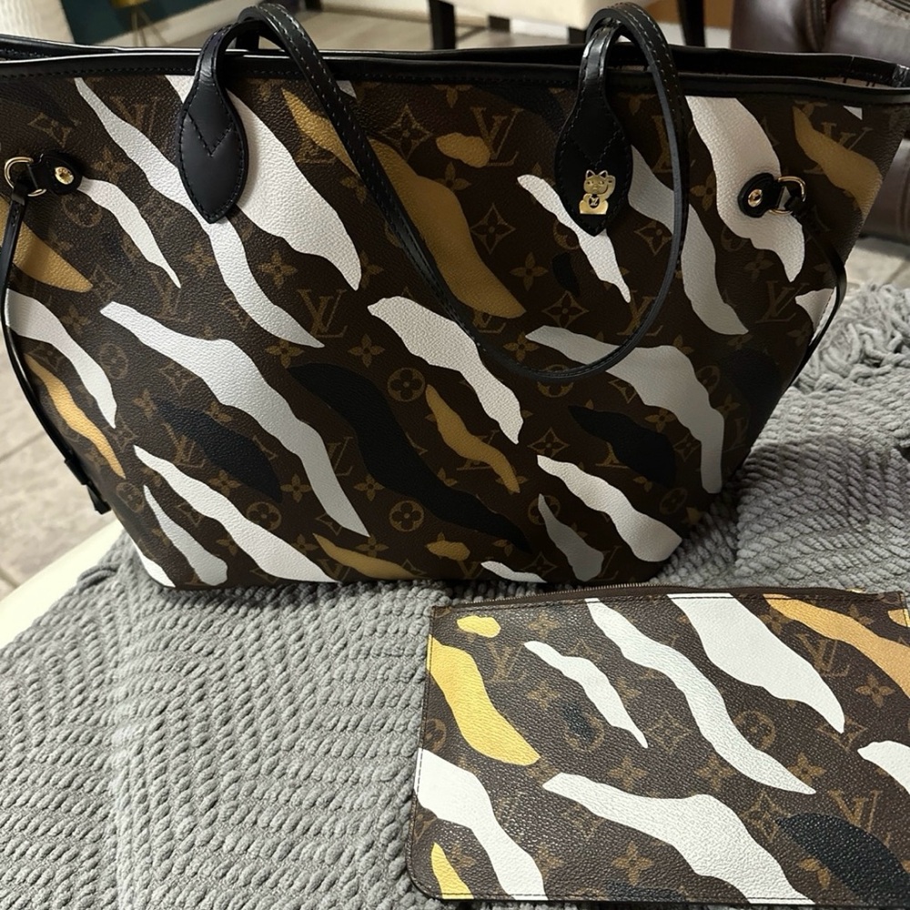 Louis Vuitton  X LOL Neverfull MM